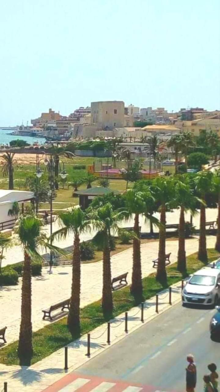 Вілла A Pozzallo Vicino Al Mare Екстер'єр фото
