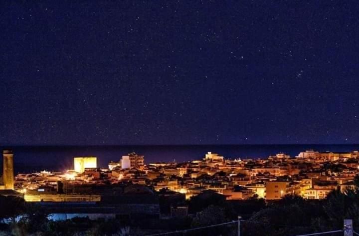 Вілла A Pozzallo Vicino Al Mare Екстер'єр фото